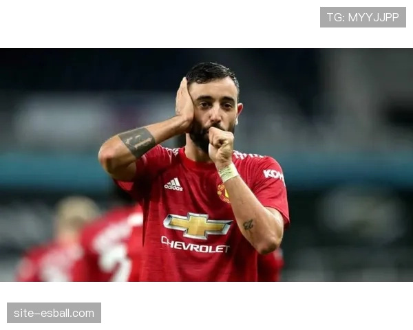 河南队中场布鲁诺传球精准 以助攻带动球队进攻