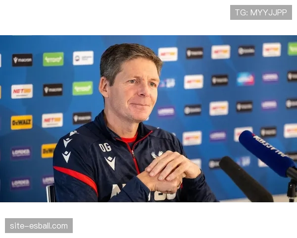 水晶宫格拉斯纳强调角球战术 内旋球使用增加